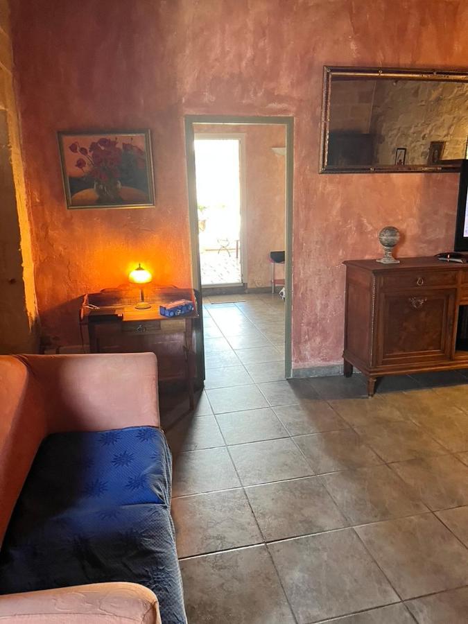 La Maison Sur La Place Aigues-Mortes Dış mekan fotoğraf