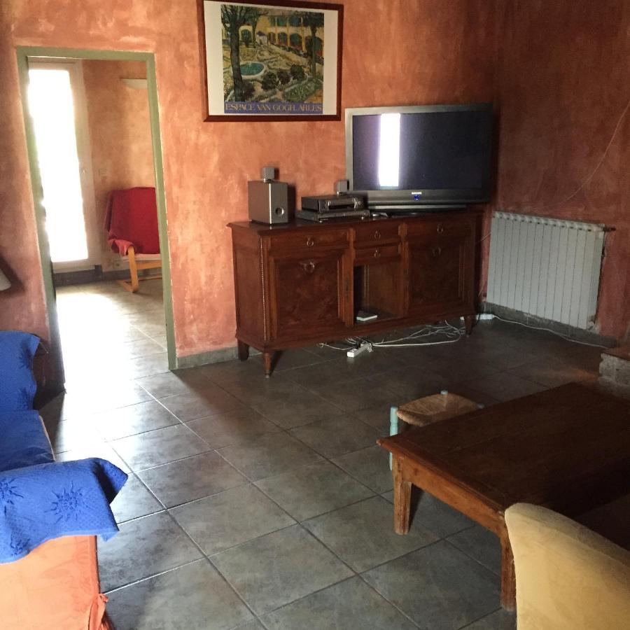 La Maison Sur La Place Aigues-Mortes Dış mekan fotoğraf